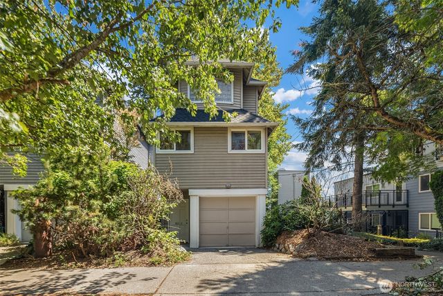 314 25th Avenue E, Seattle, WA 98112