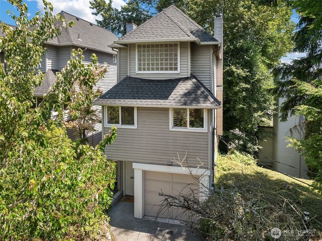314 25th Avenue E, Seattle, WA 98112