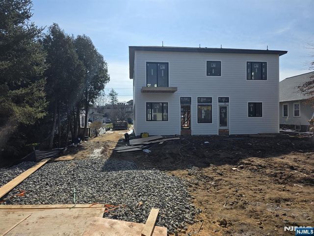 526 Doremus Avenue, Glen Rock, NJ 07452