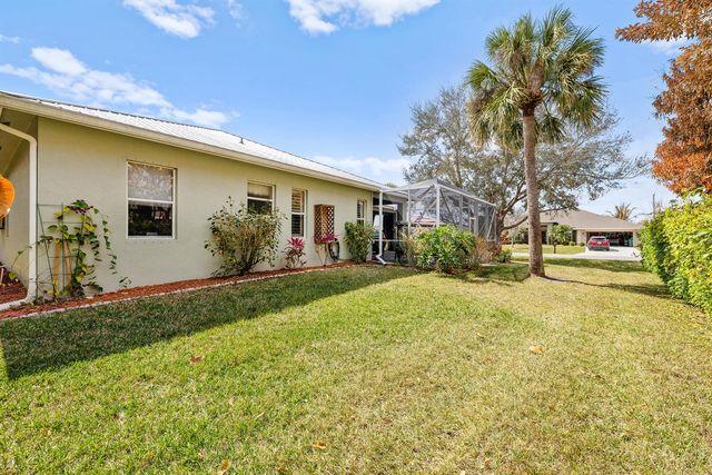 2301 SW Lawford Street, Port St. Lucie, FL 34953