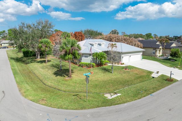 2301 SW Lawford Street, Port St. Lucie, FL 34953