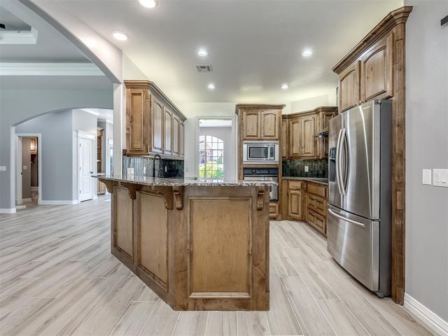407 Canterbury Road, Oklahoma City, OK 73130