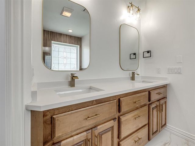 407 Canterbury Road, Oklahoma City, OK 73130