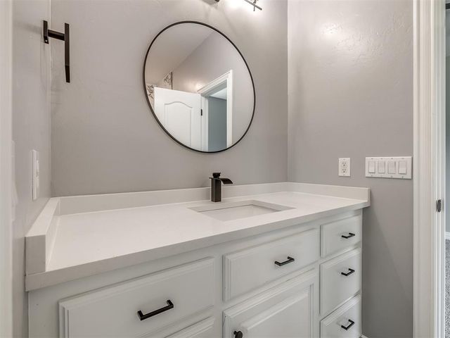 407 Canterbury Road, Oklahoma City, OK 73130