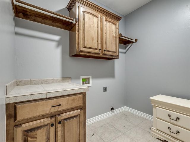 407 Canterbury Road, Oklahoma City, OK 73130