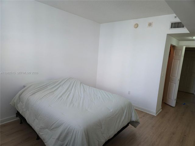 888 NE Douglas Rd 405, Coral Gables, FL 33134