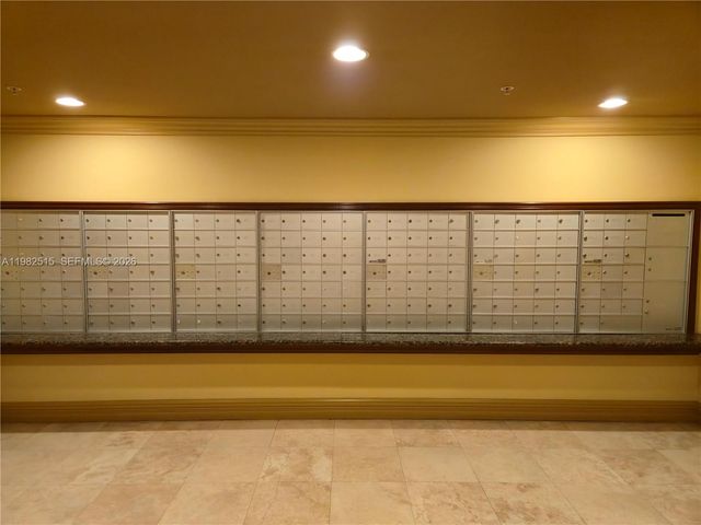 888 NE Douglas Rd 405, Coral Gables, FL 33134