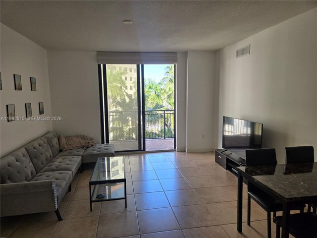 888 NE Douglas Rd 405, Coral Gables, FL 33134