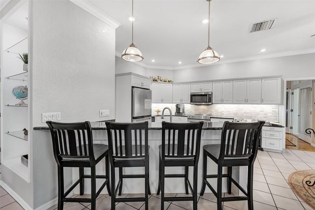 105 PARK STREET, Safety Harbor, FL 34695