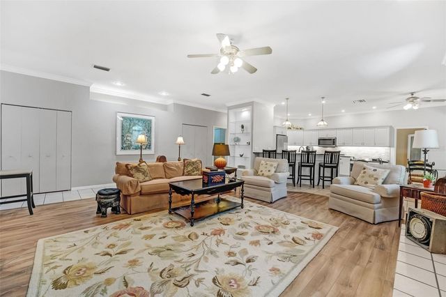 105 PARK STREET, Safety Harbor, FL 34695