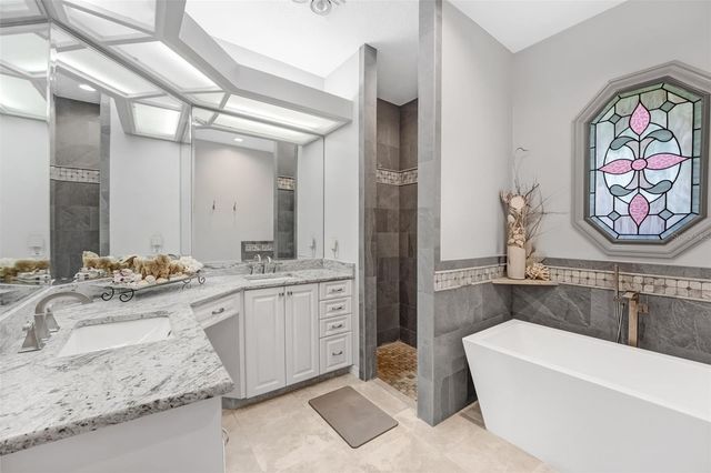 105 PARK STREET, Safety Harbor, FL 34695