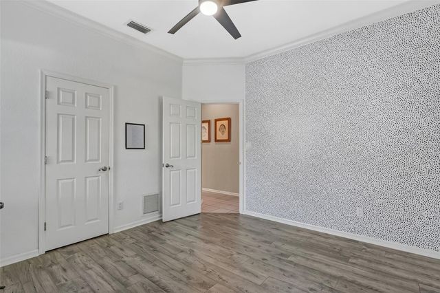 105 PARK STREET, Safety Harbor, FL 34695