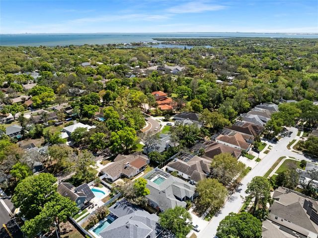 105 PARK STREET, Safety Harbor, FL 34695