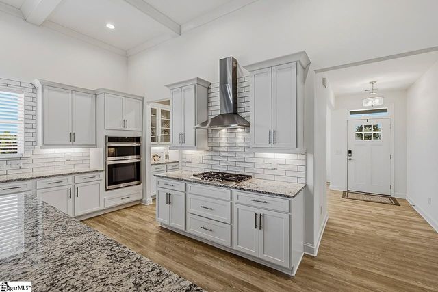 1269 Clearbrook Lane, Campobello, SC 29322