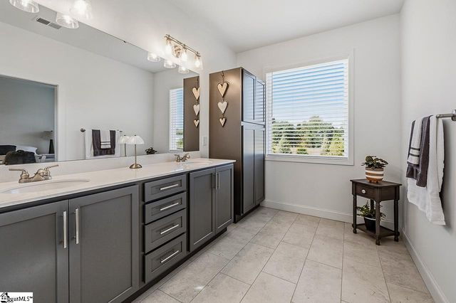1269 Clearbrook Lane, Campobello, SC 29322
