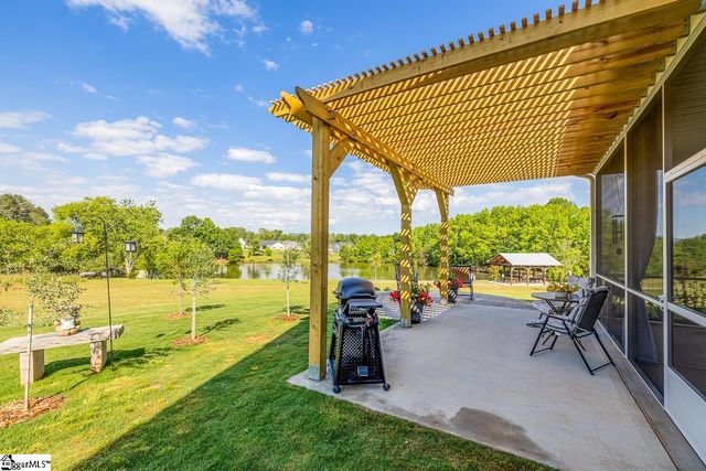 1269 Clearbrook Lane, Campobello, SC 29322
