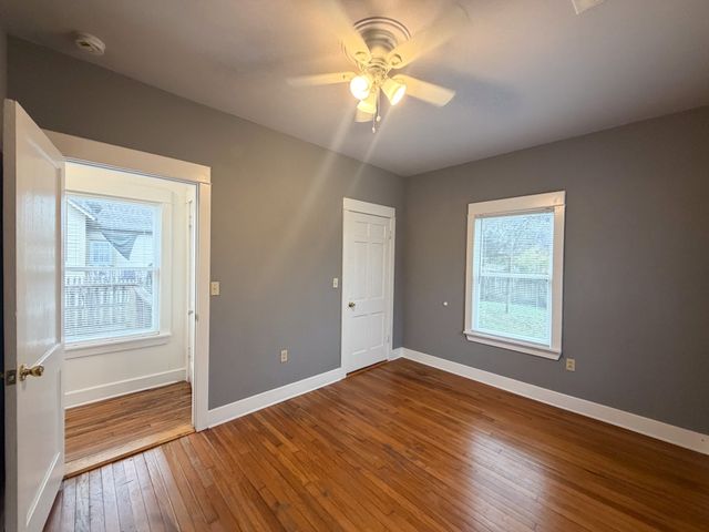 310 E Parks Avenue, Waxahachie, TX 75165