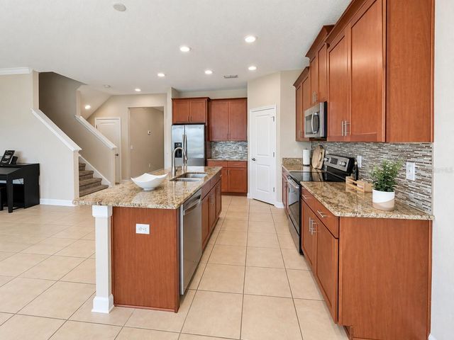 1516 BUNKER DRIVE, Davenport, FL 33896