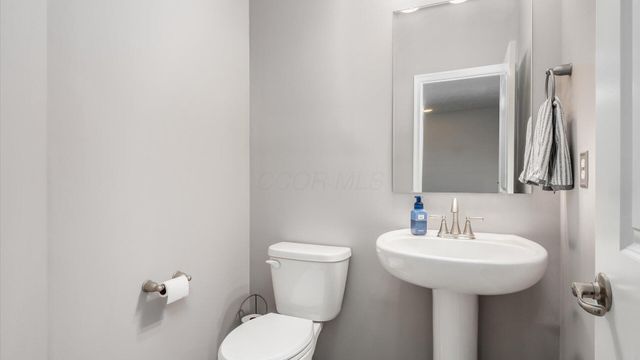 141 Sandpiper Drive, Thornville, OH 43076