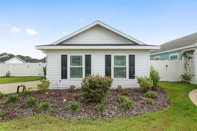 24617 SW 17TH PLACE, Newberry, FL 32669