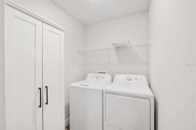 24617 SW 17TH PLACE, Newberry, FL 32669