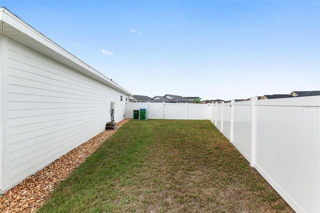24617 SW 17TH PLACE, Newberry, FL 32669