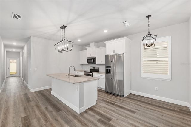 24617 SW 17TH PLACE, Newberry, FL 32669