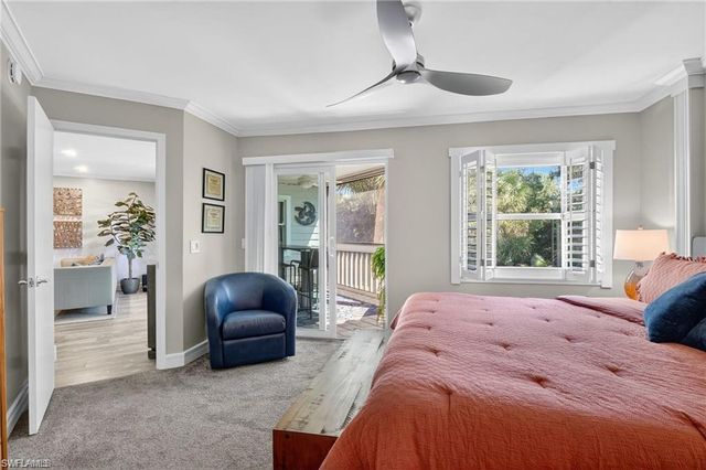 636 Wiggins Bay DR # A14, Naples, FL 34110