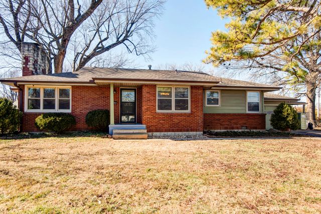1847 S Collinson Avenue, Springfield, MO 65804