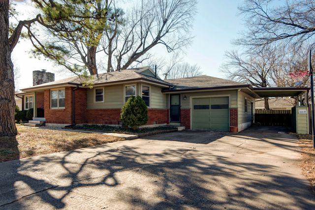 1847 S Collinson Avenue, Springfield, MO 65804