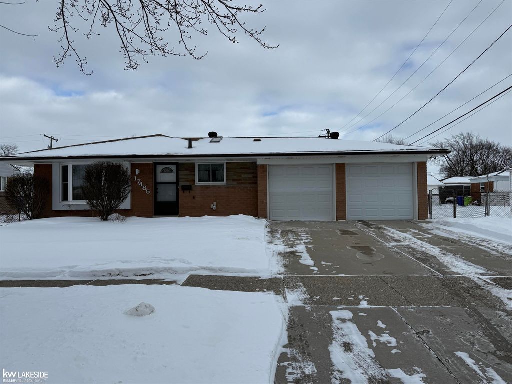 17485 Hans Drive, Fraser, MI 48026