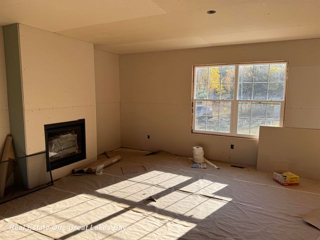 7585 S Steel Road, St Charles, MI 48655