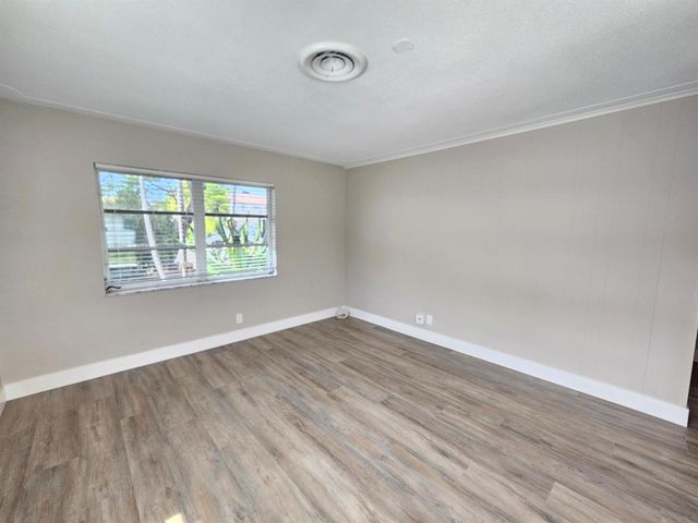 2110 NE 41st Street D, Lighthouse Point, FL 33064