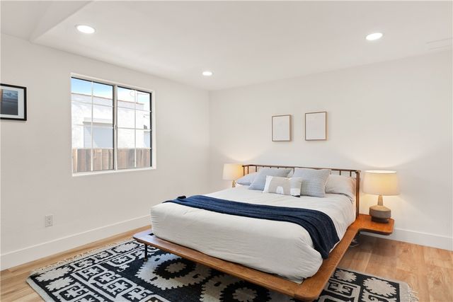 5732 Hillcrest Drive, Los Angeles, CA 90043