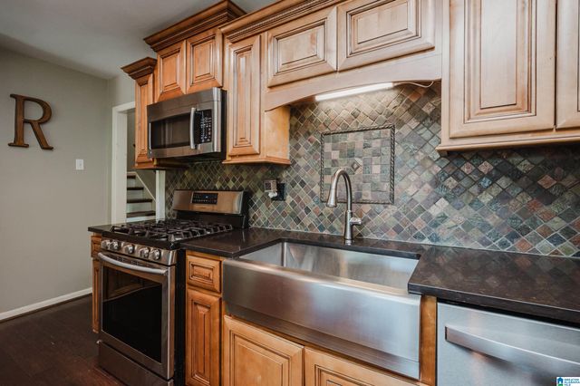 617 VAN BUREN DRIVE, Vestavia Hills, AL 35226