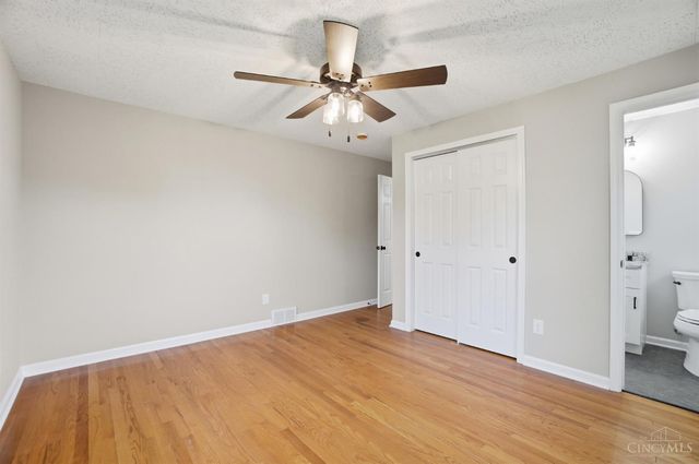 6331 Starridge Court, Cincinnati, OH 45248