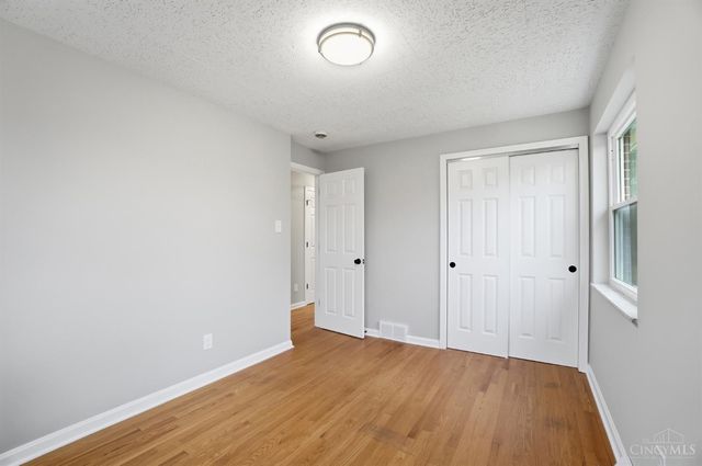 6331 Starridge Court, Cincinnati, OH 45248