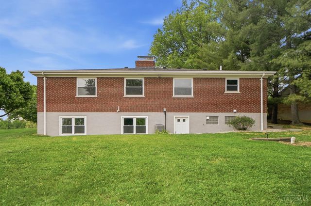 6331 Starridge Court, Cincinnati, OH 45248