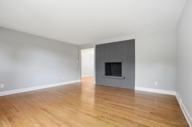 6331 Starridge Court, Cincinnati, OH 45248