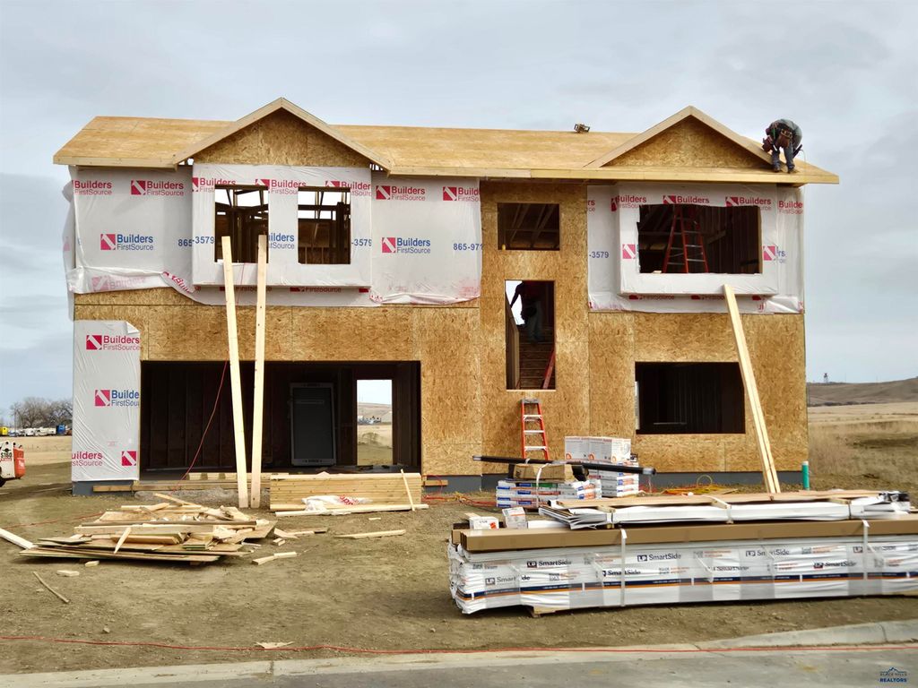 464 ALPHA AVE, Box Elder, SD 57719