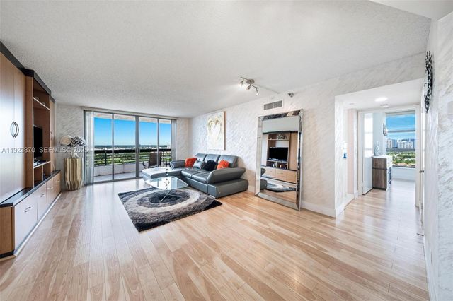 3400 NE 192nd St 1808, Aventura, FL 33180