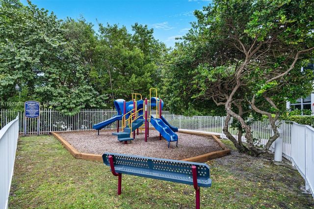 3400 NE 192nd St 1808, Aventura, FL 33180