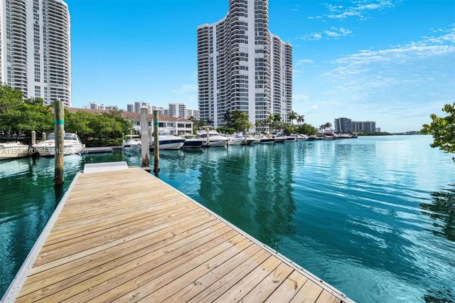 3400 NE 192nd St 1808, Aventura, FL 33180