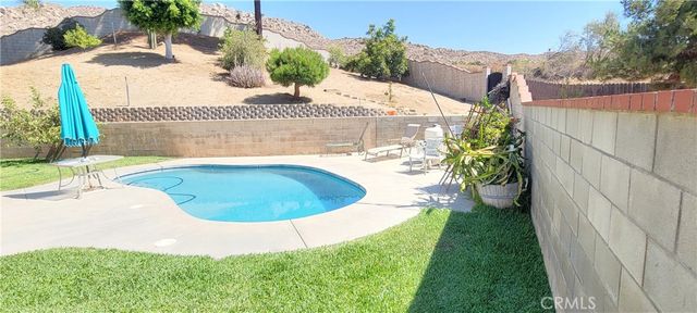11320 Ridgemont, Moreno Valley, CA 92557