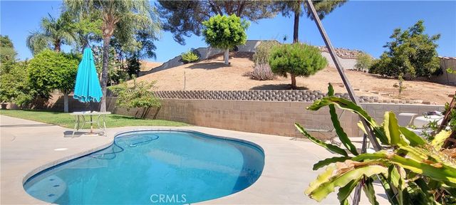 11320 Ridgemont, Moreno Valley, CA 92557