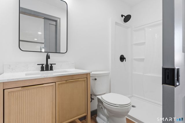 25 Flint Court, Groton, CT 06340
