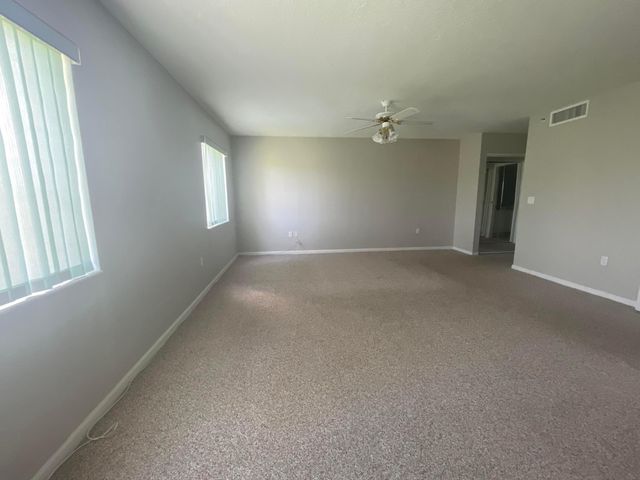 5952 Regal Glen Drive 103, Boynton Beach, FL 33437