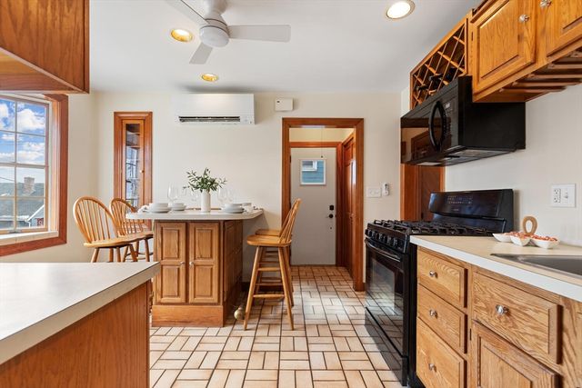 142 Savin St, Malden, MA 02148