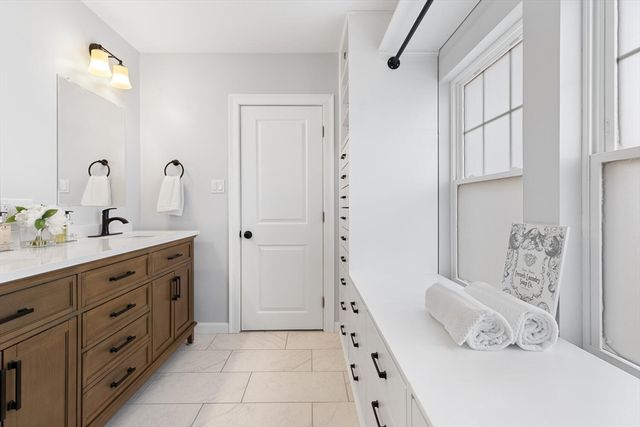 142 Savin St, Malden, MA 02148