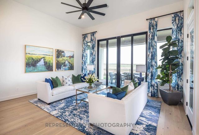 837 Bridle Path Parkway, Aubrey, TX 76227